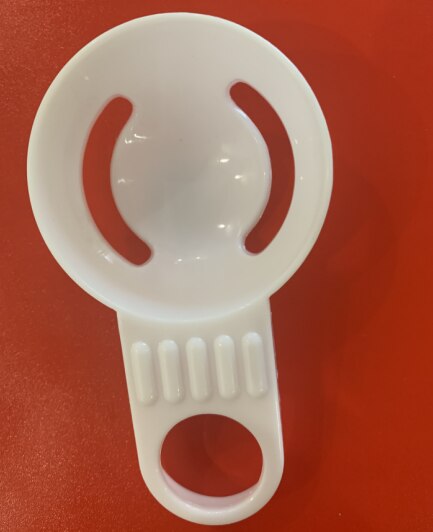 Herramienta para pelar dumplings, proteína de huevo yema de huevo, filtro líquido de cocina, filtro para huevo, separador: Blanco
