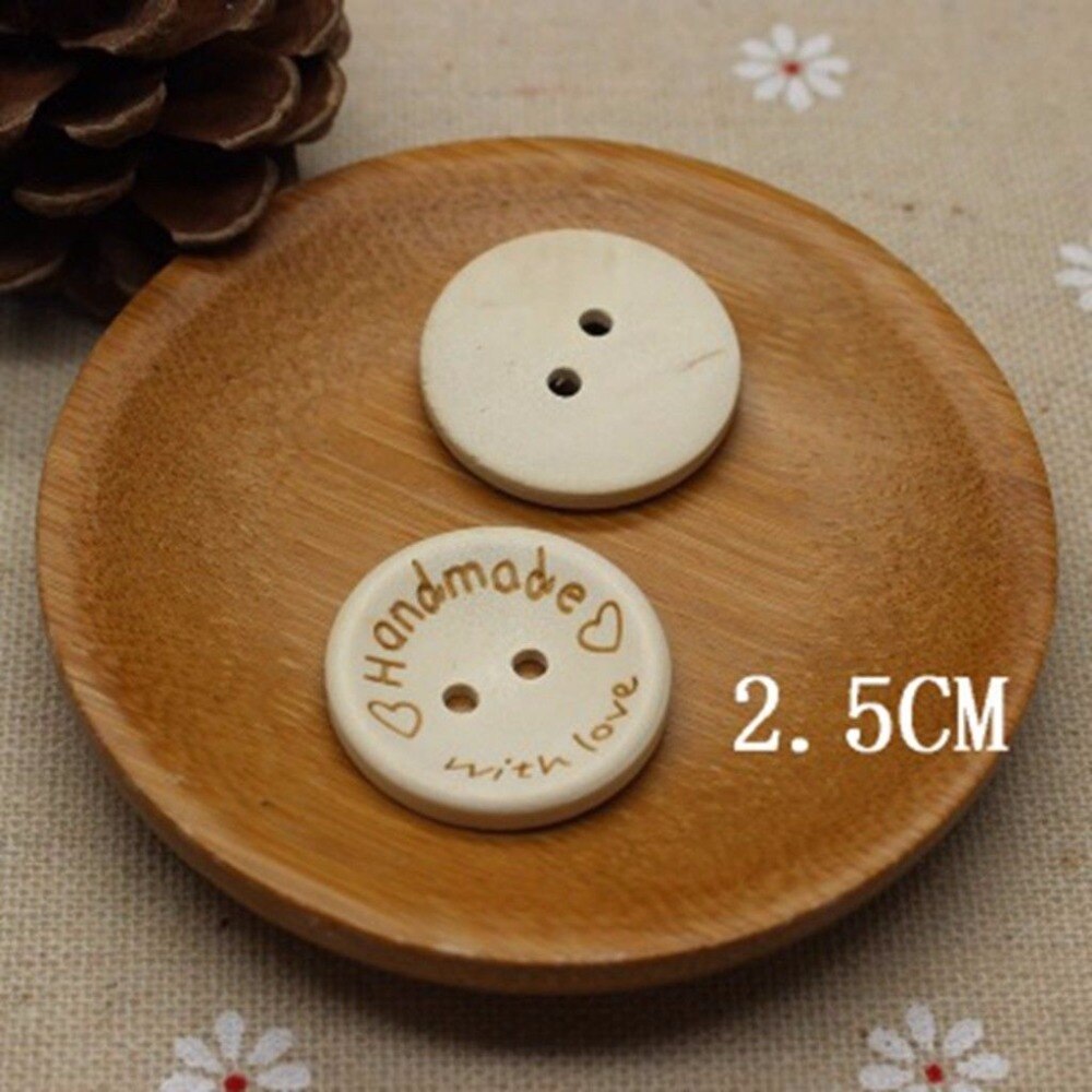 100 X Wooden "Handmade Love" Buttons Crafting Sewing Closures Connectors