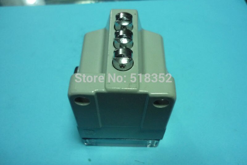 JW2-11AZ/3 Beijing Primera máquina herramienta electrodoméstico Micro interruptor de Posición límite, EDM máquina de corte de alambre piezas eléctricas