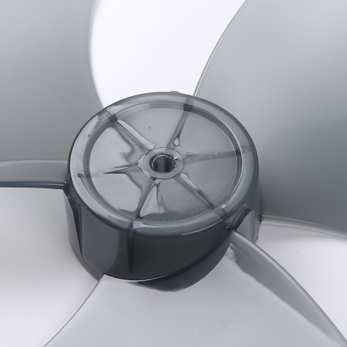 16 Inch Plastic Fan Blade Durable Three Leave Blades Universal Ventilation Tool for Standing Table Fanner Household Fan Supplies