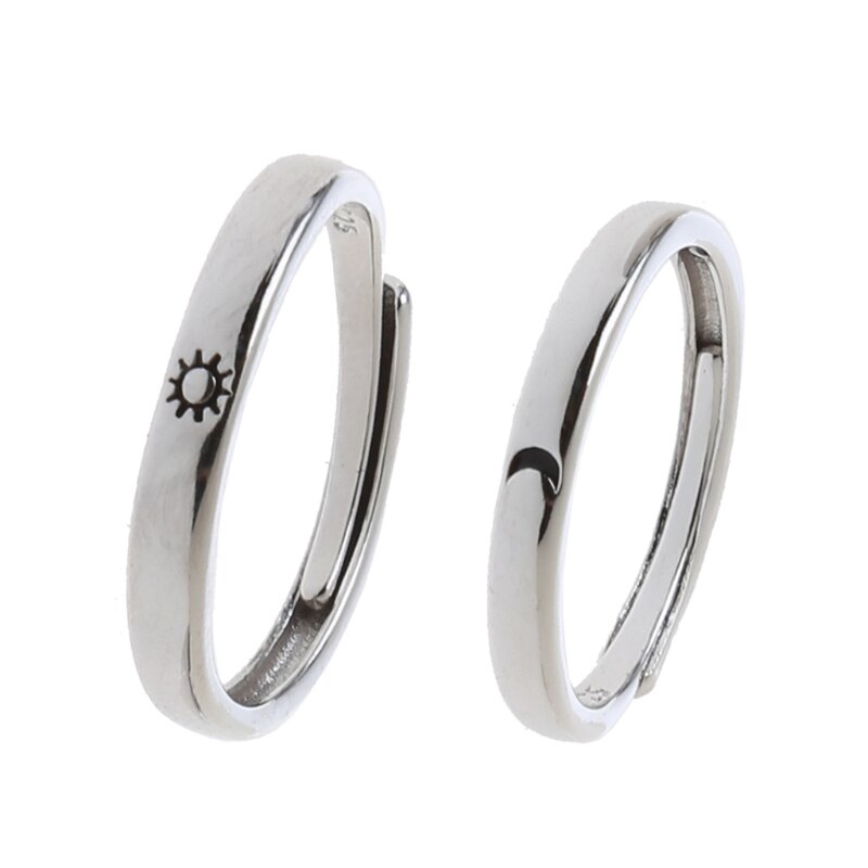 2Pcs Zon En Maan Minnaar Paar Ringen Set Promise Wedding Bands Voor Hem En Haar: A