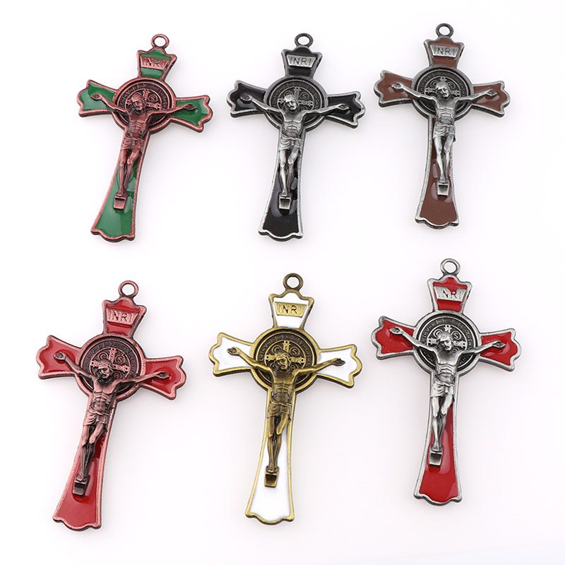 Kleurrijke Enamel Jesus Kruisbeeld Dubbele Gelijkspel Kruisen Charms INRI Benedictus Crucifix Hangers Voor Hangers Ketting