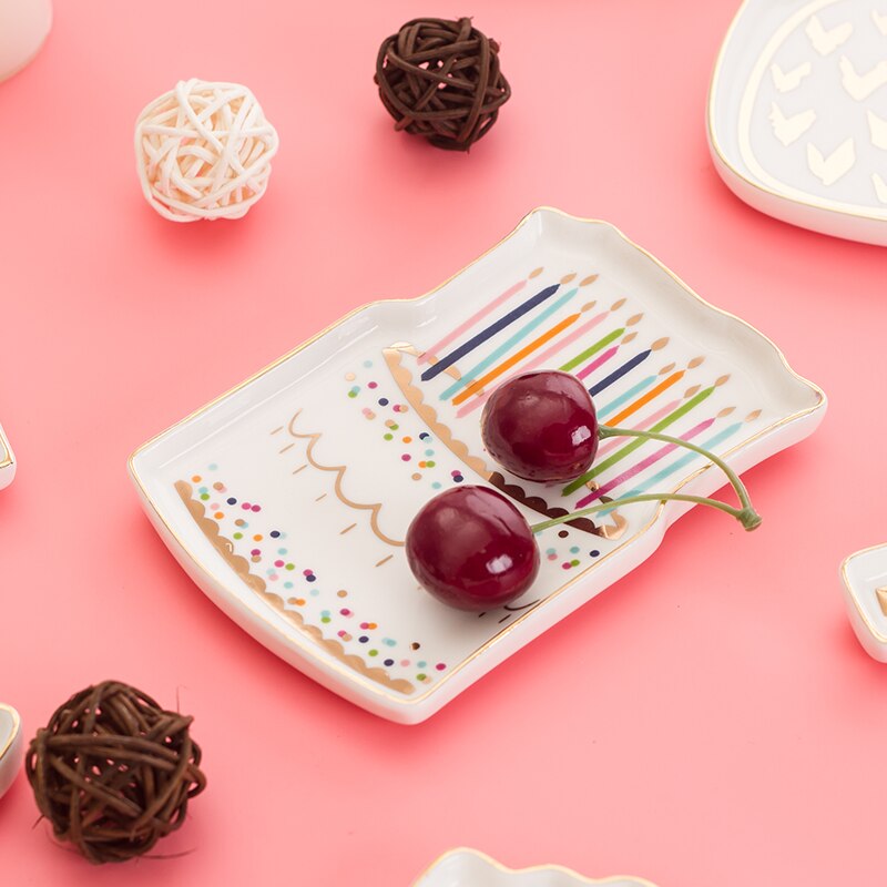 Plato de decoración de cerámica con borde dorado, plato de colección de joyería, plato de anillo de decoración dulce
