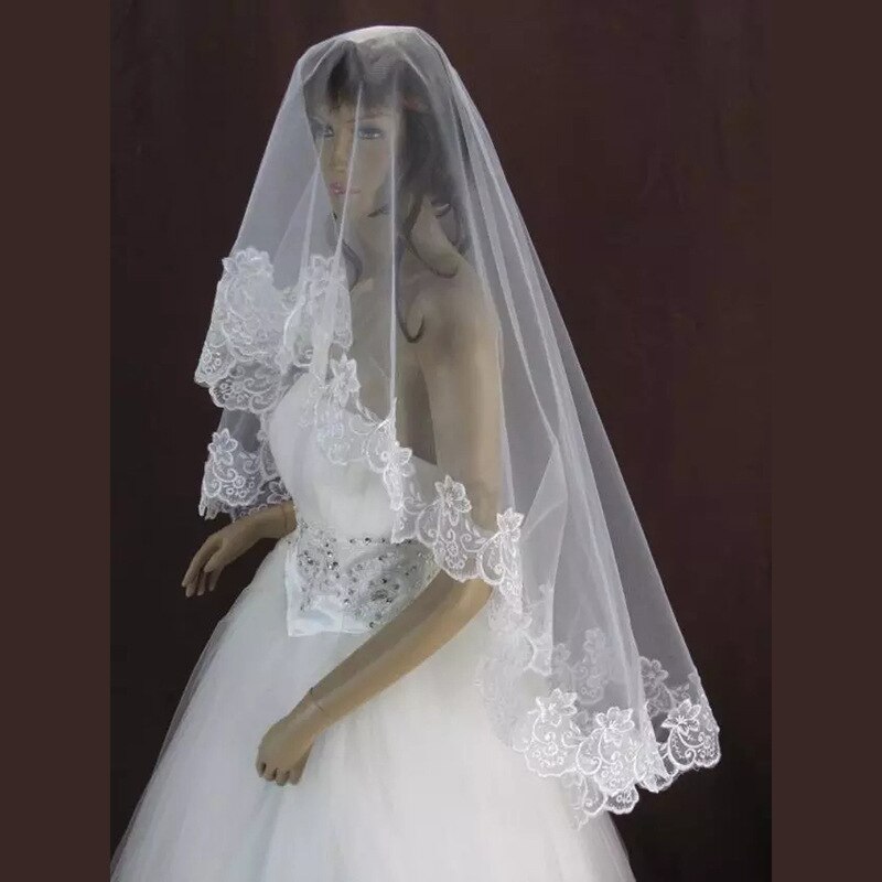 Voile de mariée monocouche dentelle broderie pour les femmes 1.5 M crypté Net mariage voile rouge coiffure bijoux