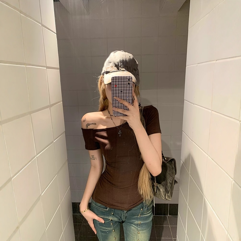 Slanted Collar Off Shoulder Short Sleeved T-shirt for Women Summer Slim Fit Spice Girl Streetwear Chic Y2k Top