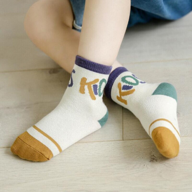 Kinder Socken Baumwolle Herbst Frühling Cartoon Nette Farbe Passenden Tier Bär Socken Für Jungen Mädchen Kinder Gestreiften Socke 0-12 jahre