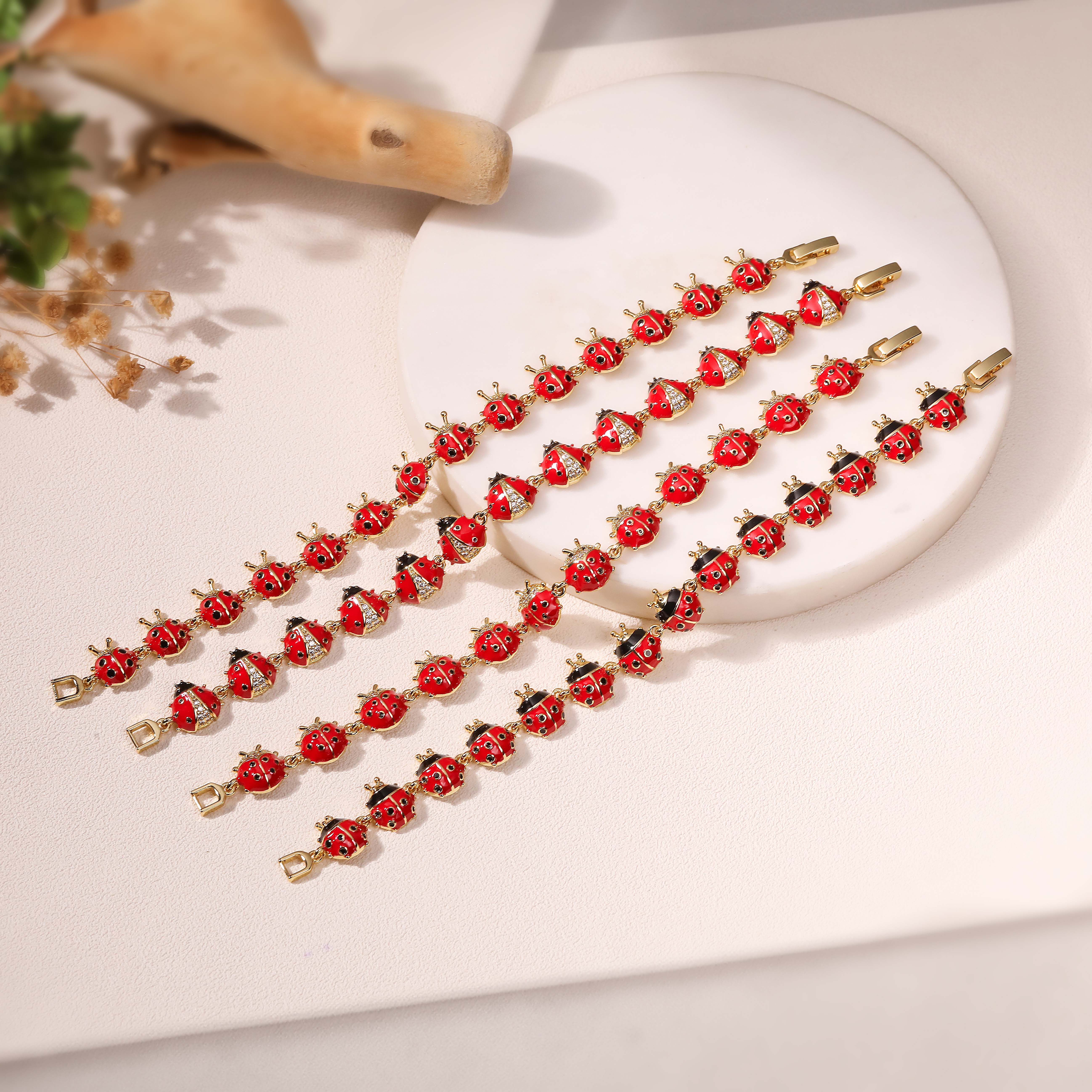HECHENG, Enamel Dripping Oil Craft Insect Seven Star Ladybug Cute Sweet Bracelet Women's Jewelry