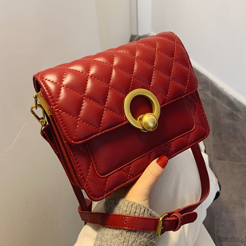 Casual Puffer Tote Bag met Grote Capaciteit Designer Gewatteerd Nylon Dames Handtassen Knoopband Schouder Crossbody Tassen Rugzak ARI kopen vanaf een prijs van 14