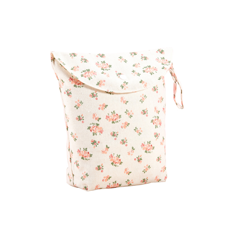 Baby Lagerung Tasche Nassen und Trockenen Windel Mehrweg Hängen Tasche Waschbar Tragbare Pflege Tasche Krippe Hängen Tasche: Weiß