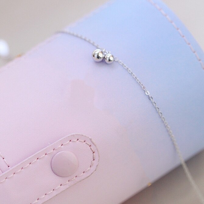 925 exquisite fußkettchen aus sterlingsilber mit kleinen runden perlenanhängern – schlichter, sommerlicher boho-schmuck für damen.: Silber