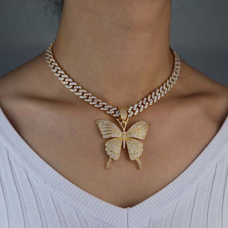 Skinnende sød sommerfugl vedhæng halskæde hip hop rhinestone cubansk link kæde sommerfugl choker halskæde til kvinder smykker: Guld