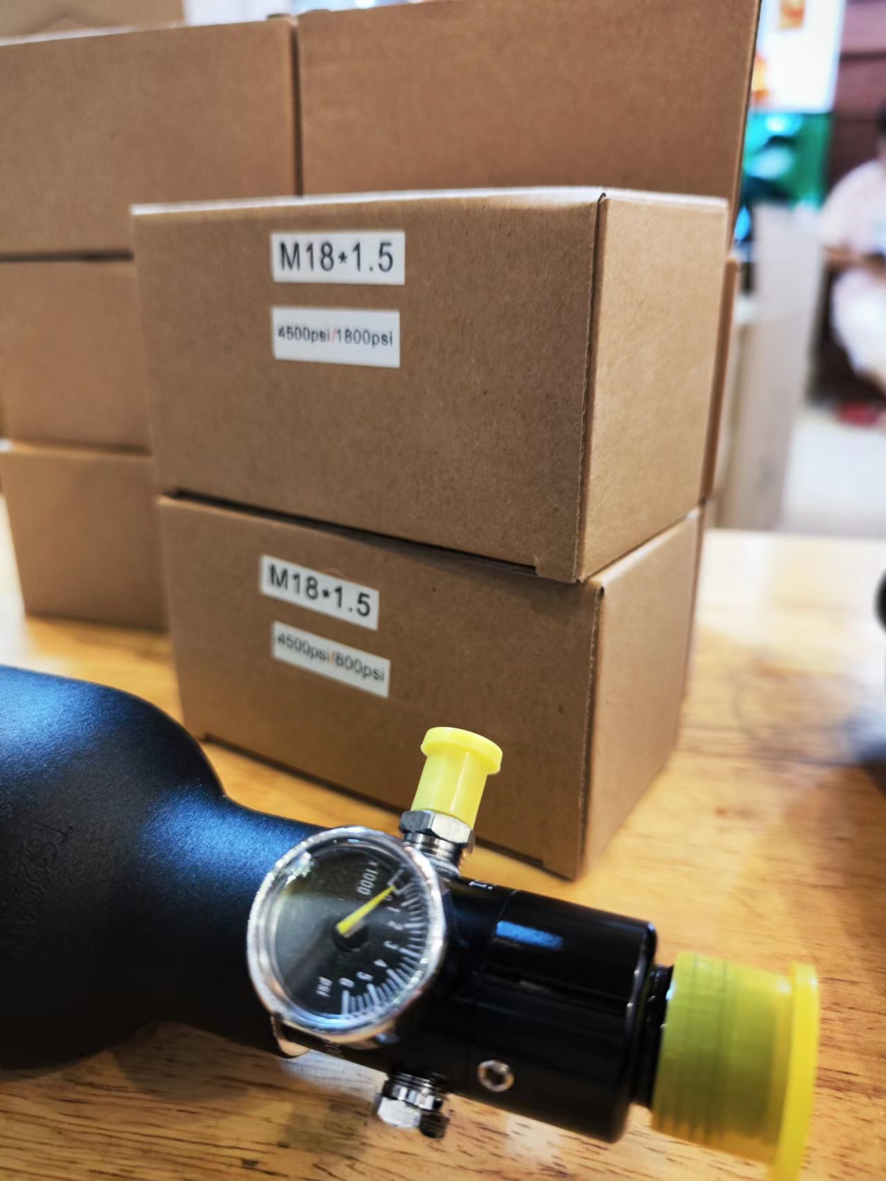 Regulator Valve 5/8-18UNF or M18*1.5 Regulator Valve 4500psi High Tank Regulator Cylinder Diving Aquarium Plant CO2 Tank Dive