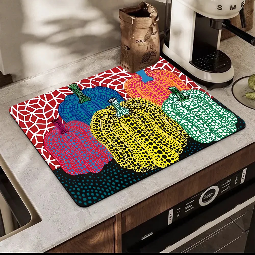 Yayoi Kusama Vloermat Gedrukt Schotel Droogmat Super Absorberend Koffie Afvoer Pad Servies Quick Rug Keuken Servies Placemat: XS / Black
