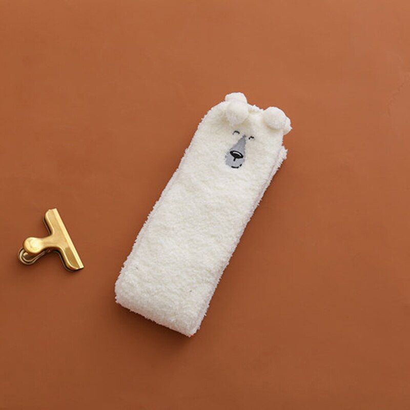 Vinter varme lange rør kvinde sokker koral fleece knæhøje dame sokker piger søde tegneserie hoom gulv håndklæde sokker: Hvid