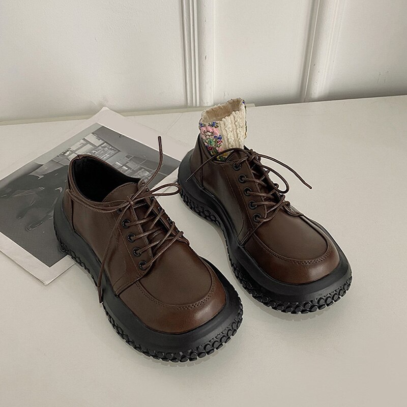 Zapatos planos de estilo Vintage para mujer, mocasines Oxford informales con plataforma y cordones, a la , para primavera y verano, color negro y marrón,