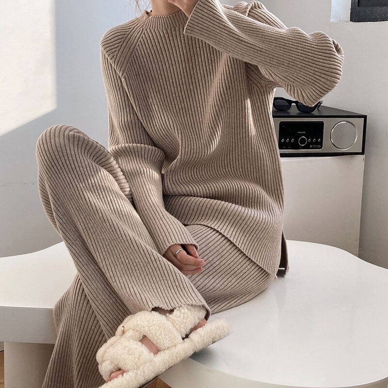 Sweater Suit Round Neck Side Slit Knitted Sweater All-match Drape Wide-leg Pants Trousers Two-piece Suit