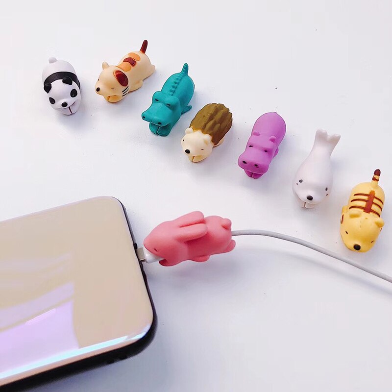 1pc Cute Animal Bite USB Cable Protector Desktop Organizer Kawaii Stationery Home Office Supplies Desk Accessories
