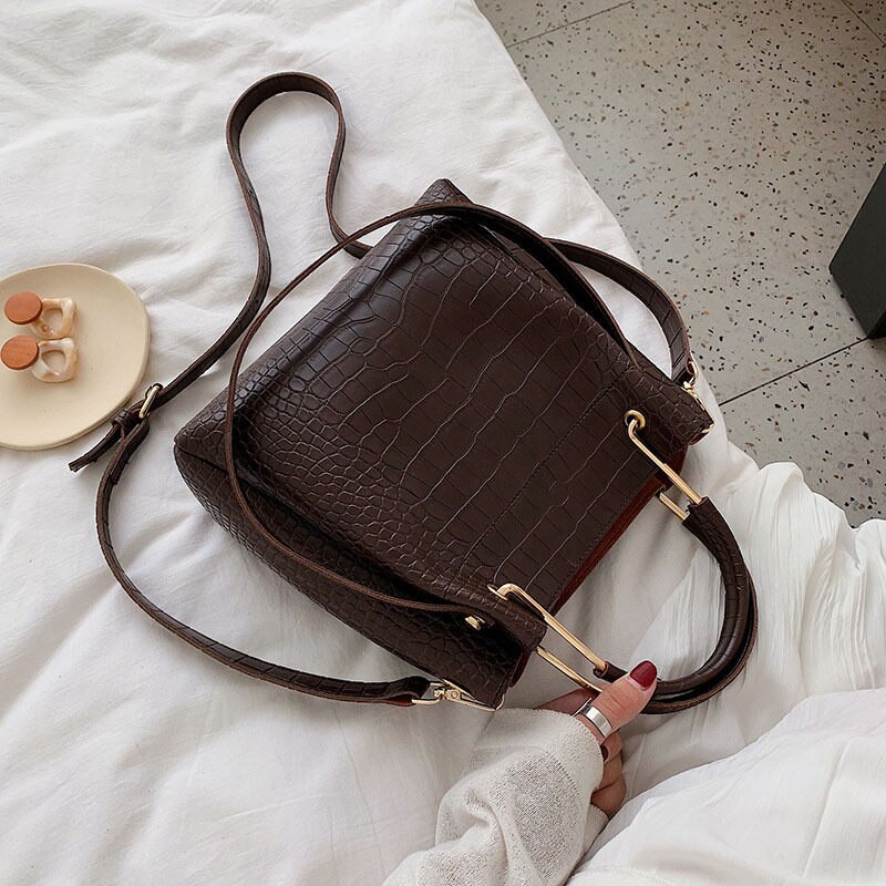 RanHuang sacs à main de pour femmes sacs seau en cuir Pu Alligator sacs à main sacs à bandoulière filles sacs de messager: Coffee