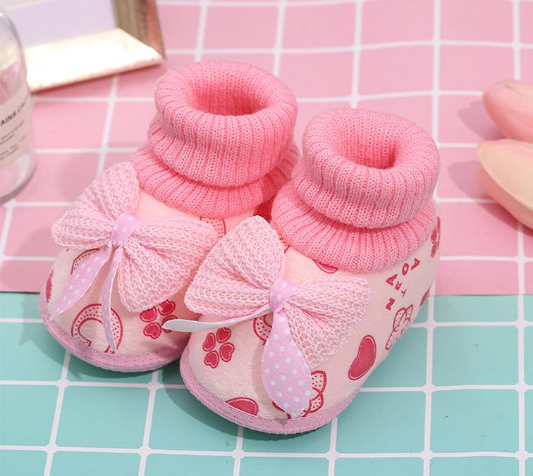 Del bambino A Piedi Pattini di bambino Del bambino della Peluche Antiscivolo Stivali per I Bambini Del Merletto su Arco per Bambini Suola Calzini E Calzettoni: Beige / 12