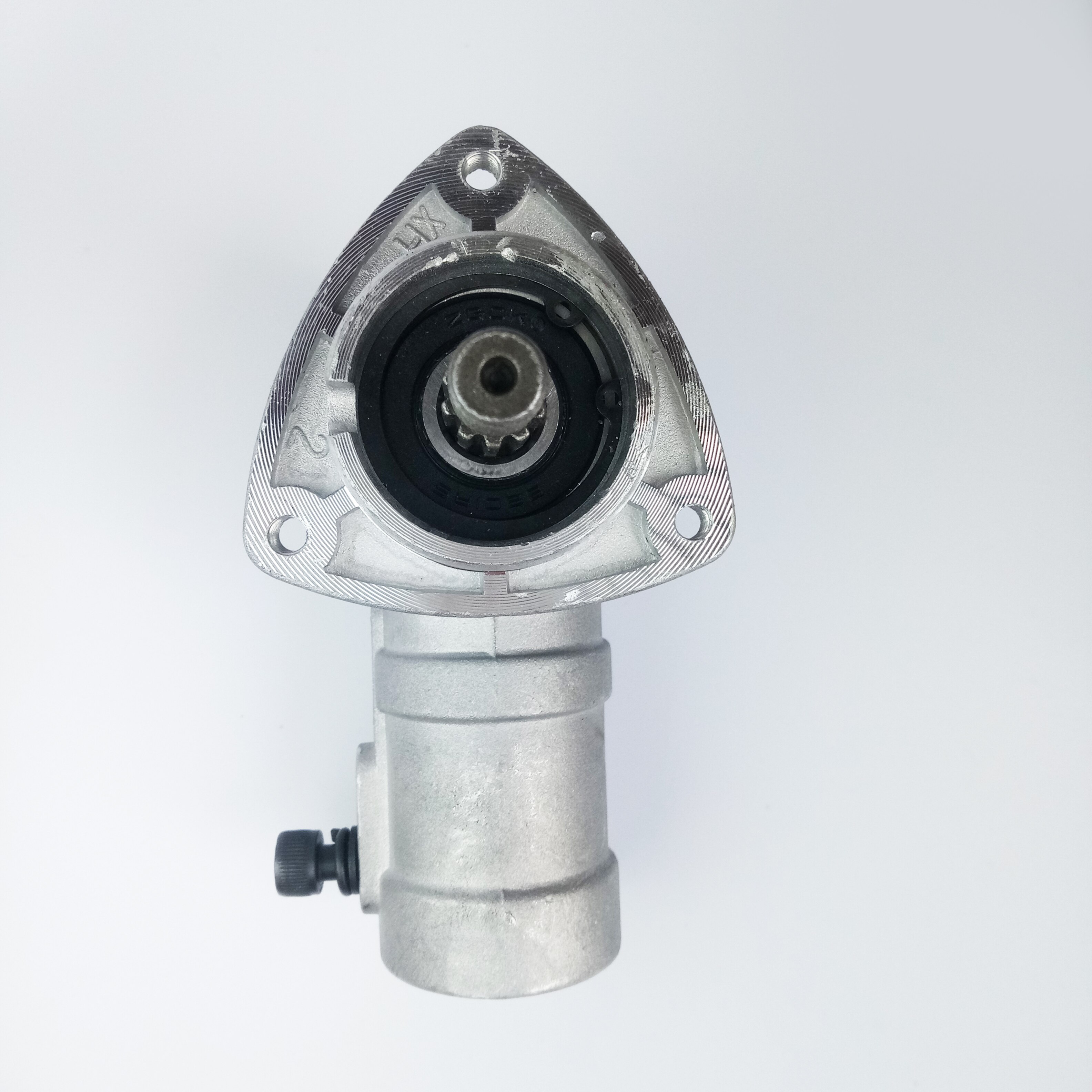 9T 26/28MM Lawn mower gearbox assembly,brush cutter,trimmer,harvester part universal,90 degree right angle gearbox.