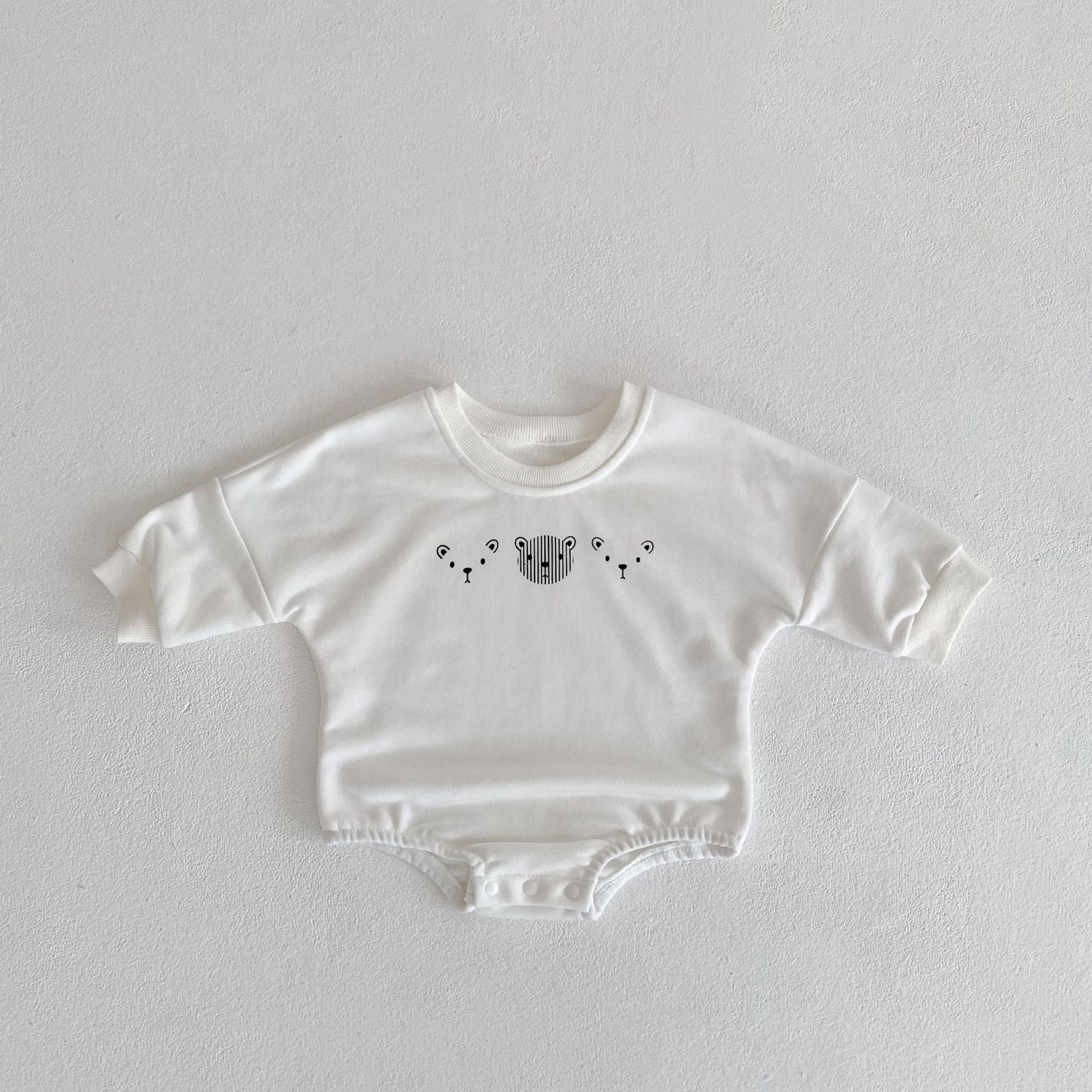 Body de manga larga para niña y bebé, ropa de algodón con estampado de oso a la , mono Infantil de 0 a 24 meses, novedad de Primavera de 2022: white / 24M 90cm