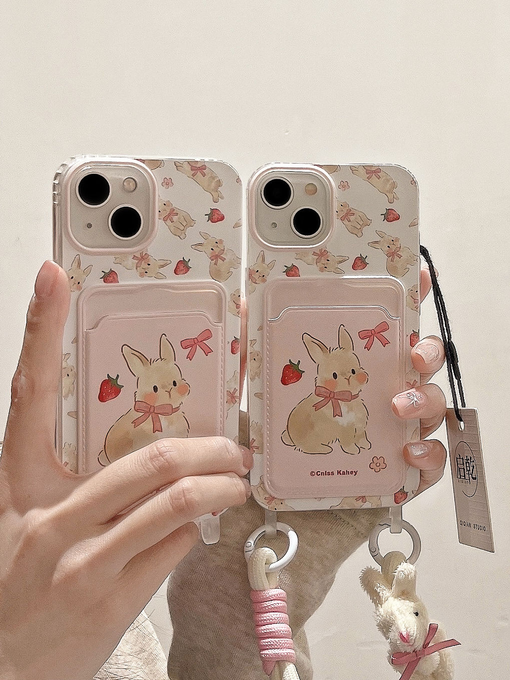 Funda de teléfono con conejo de fresa para iPhone 14 Pro Max 15 11 12 13 XR 8 7 Plus X XS SE 2022, funda de silicona suave