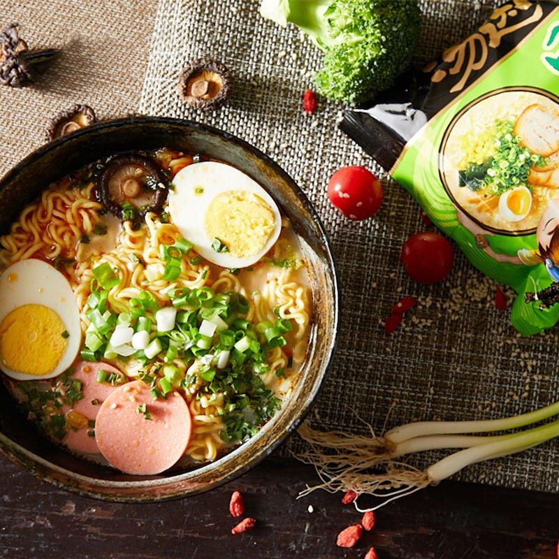 Tongyi Soep Master Japanse Tonkotsu Ramen Instant Noodle Cup Ramen Vat Instant Ramen Kleine Cup Noodle