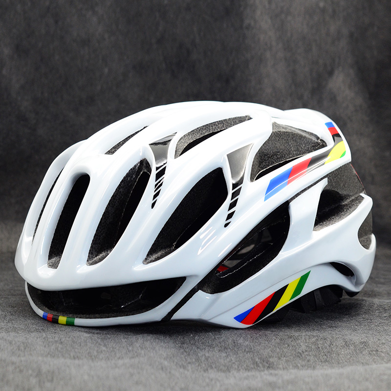 Culinavog 4 Pezzi Cappelli Da Ciclismo Estivo, Traspirante Sotto Casco Estivo Cuffia Sottocasco Asciuga, Skull Cap, Cappellini Sportivo Per Uomo Donna, Per Correre Moto Bici Sportive Trekking