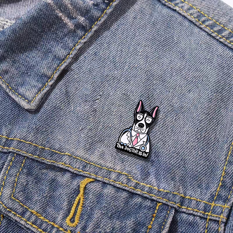 Alfileres esmaltados de pato para perro y Doctor, broches de animales, gatos y enfermeras, insignias de solapa de dibujos animados, ropa, mochila, de joyería para amigos