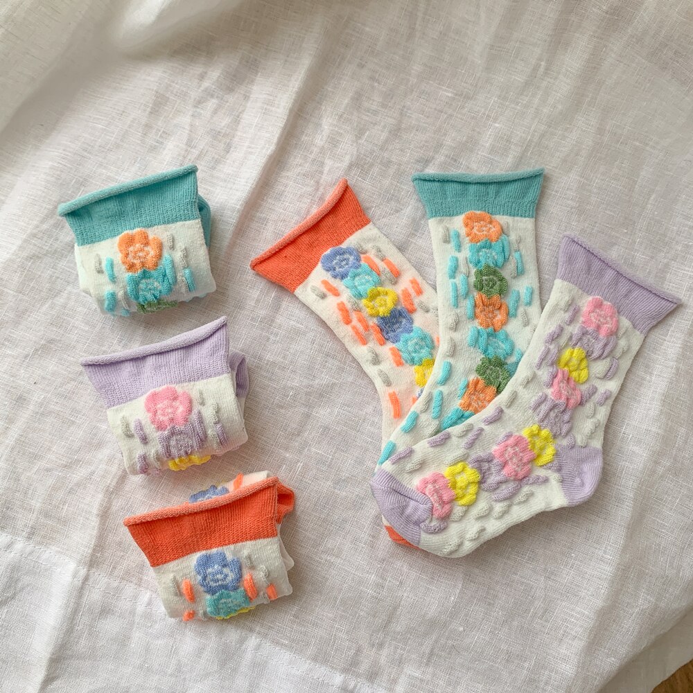 Calzini estivi a bolle per ragazze bordi arrotolati creativi Design fiori calzino per bambini calzino corto in morbido cotone traspirante per bambini 3 paia