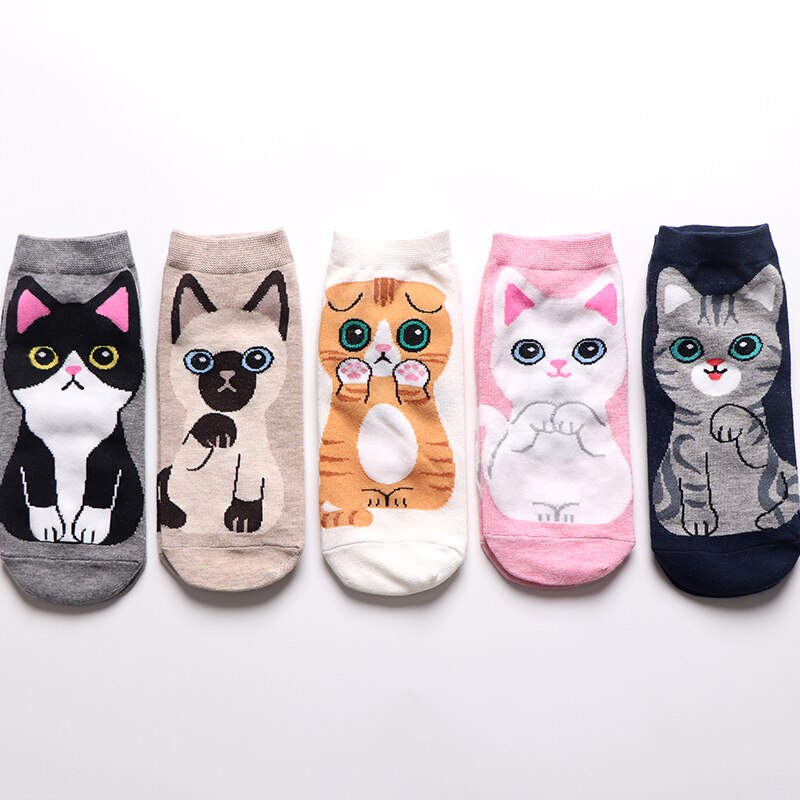 5 par tecknad hundbild katt söta strumpor kvinnor harajuku stil djurstrumpor tecknat djur hund katt nyhet stil lager: Fem par