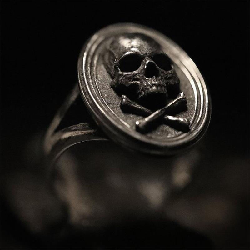 LINSION Men's Skull Ring - Blue & Green Eyes, 316L Stainless Steel, Sizes 8-14 - View #2