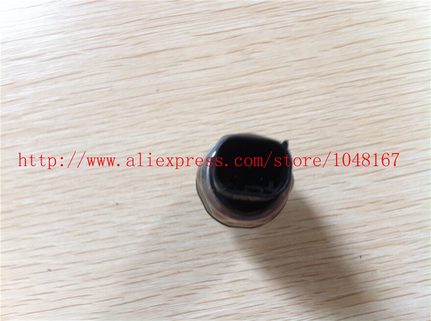 XYQPSEW For Sensata common rail pressure sensor OEM 55PP32-01,110R-000096