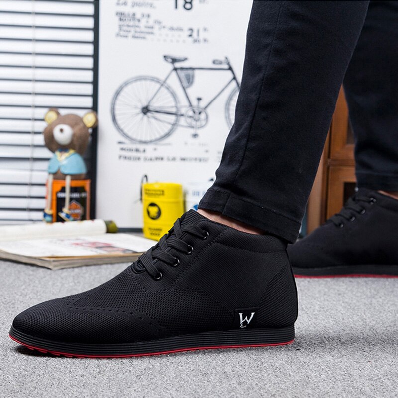 High-Top Men Shoes Breathable Men Casual Shoes Lace-Up Canvas Shoes Autumn Winter Flat Shoes Zapatillas Hombre