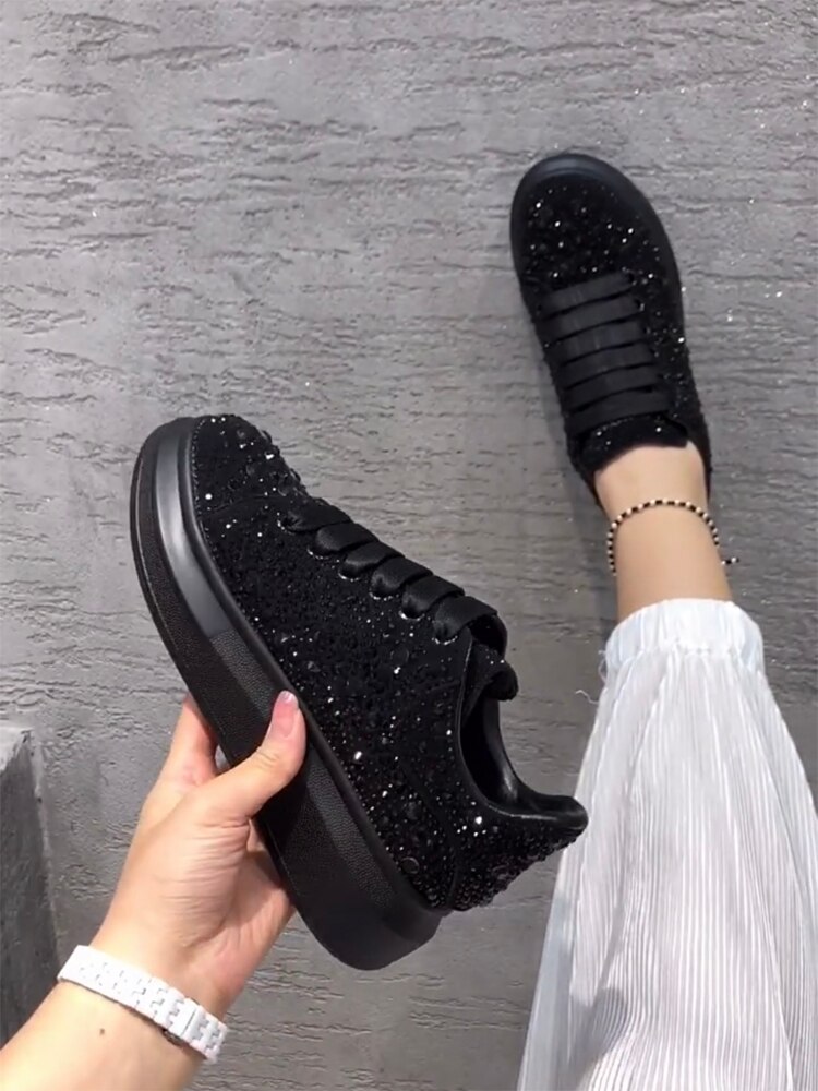 Damesko platform krystal rund tå modis afslappet kvindelige sneakers efterår træsko rhinestone lille efterår snøre solid