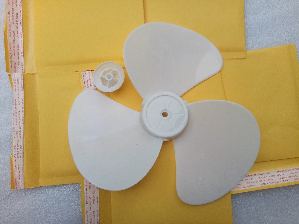 100% 12 inches white plastic table or stand fan blade 3 blades 27cm diameter 8mm Round hole