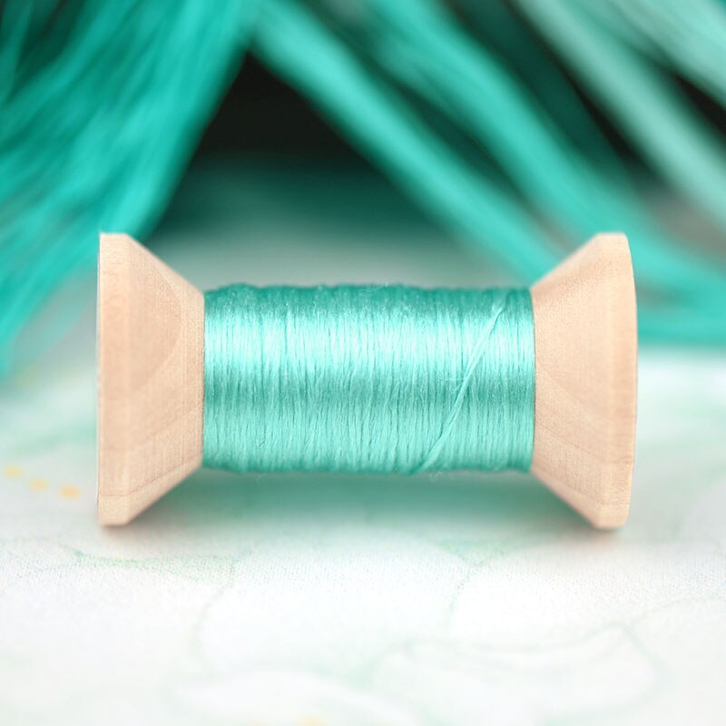 Hand-embroidered embroidery thread / silk thread / wrapped silk silk embroidery thread / spool / viridity: 2