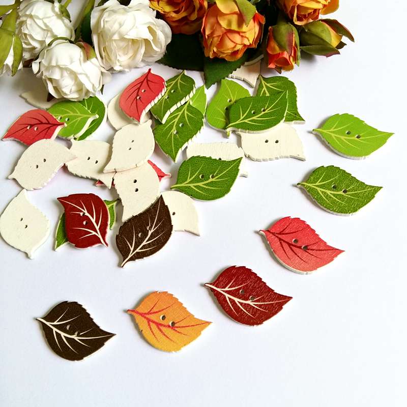 50pcs Cute Leaves Shaped Wooden Buttons 2 Holes Mixed Sewing Accessories Wood Botton For Clothing DIY Scrapbooking