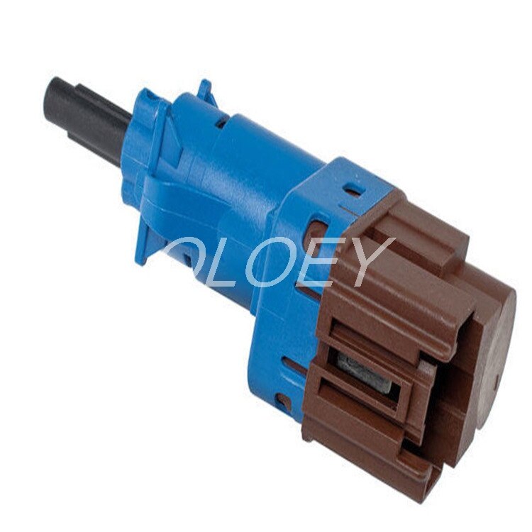 Brake light switch Brake light switch XKB500110 for Land Rover found three generations four generations Range Rover Sport