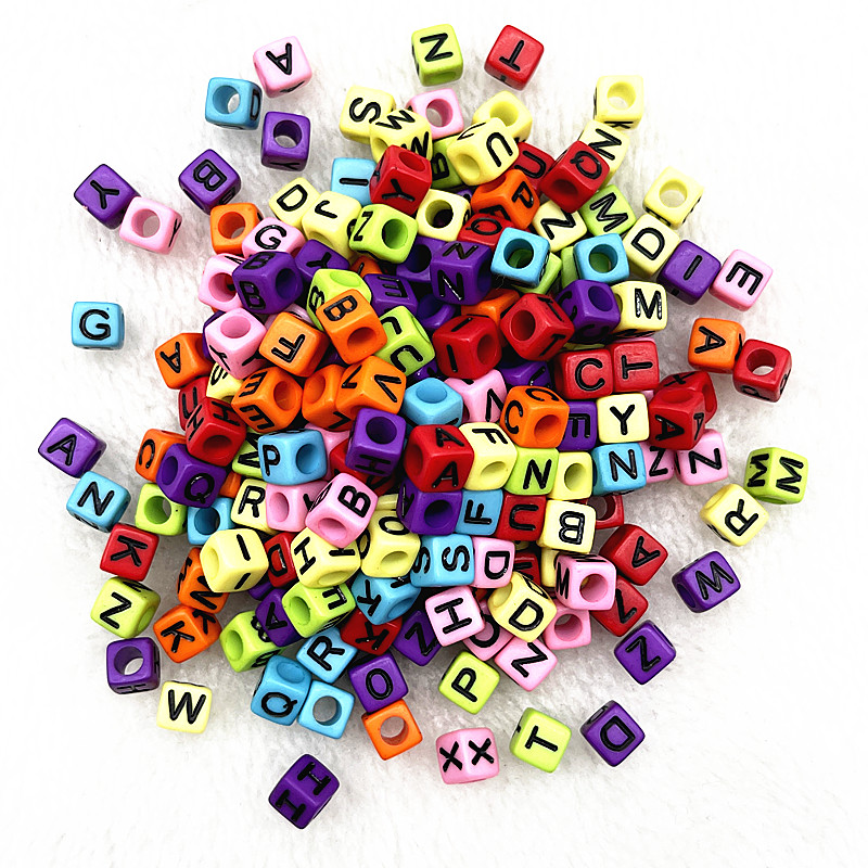 100 Uds 7x4mm 6x6mm cuentas de letras del alfabeto mezcladas cuentas para hacer joyería Diy accesorios de pulseras hechas a mano