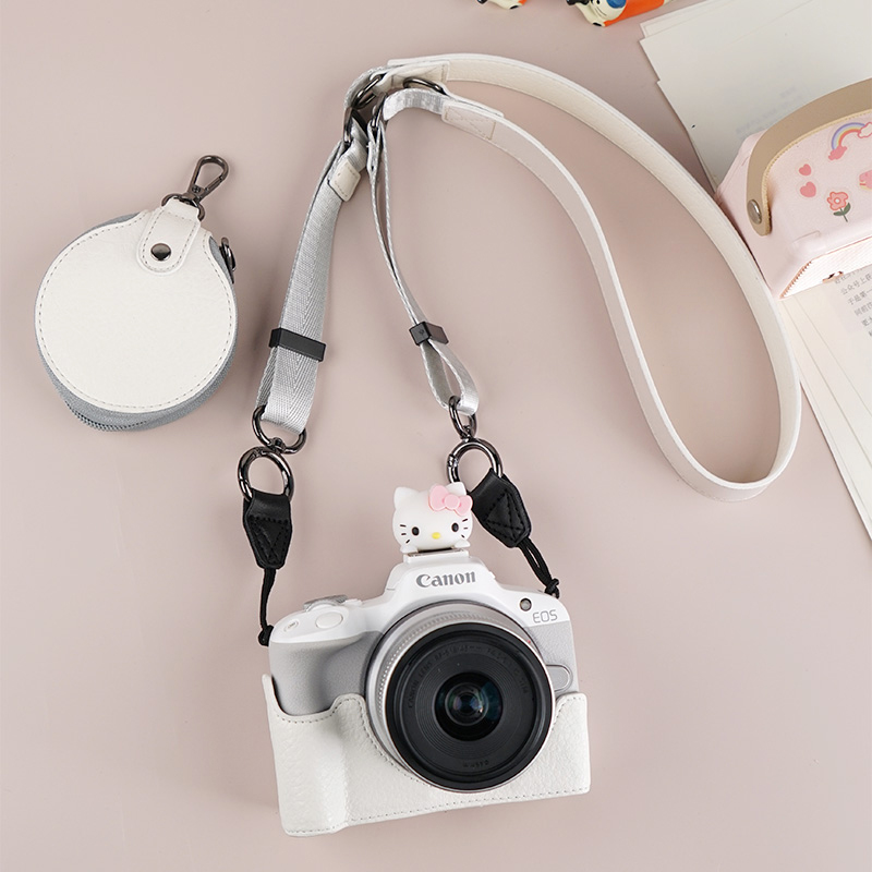 Etui na aparat Canon EOS R50 Pokrowiec na aparat Pokrowiec ochronny Pół etui z paskiem na ramię Torba na aparat Otwarte dno Odporne na stratki: WHITE / Pakiet 1