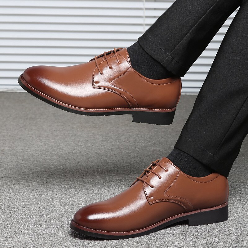 Mazefeng Men's Brand Leather Formal Shoes Lace Up Dress Shoes Oxfords Retro Shoes Work Footwear