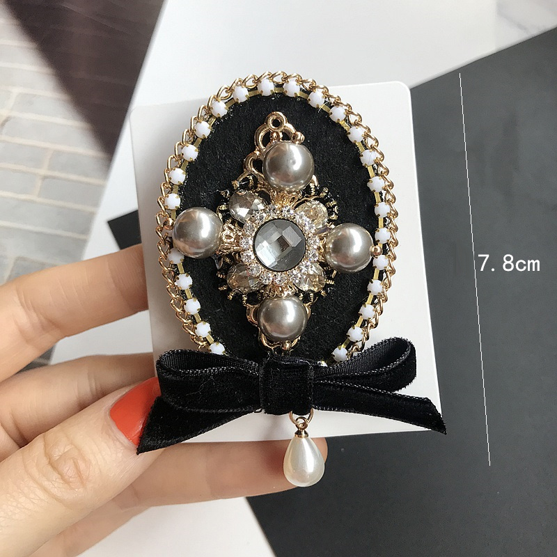 Beroemde Luxe Bloem Kwastje Broche Parel Boog Nummer 5 Sieraden Broches Pins Broach Voor Vrouwen Vintage Accessoires: Roze
