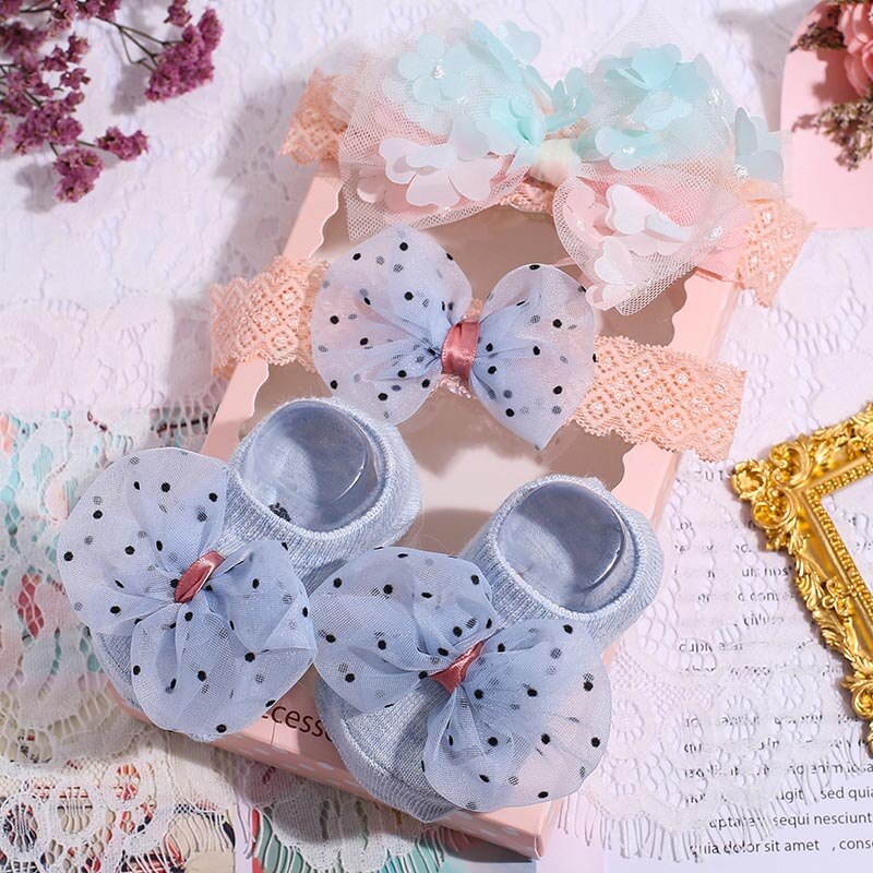 3er -einstellen babysocken + haarband mit süßen punkten und schleife, haarband mit blumenkranz, rutschfeste socken für babys und kleinkinder: Stil 1 g03