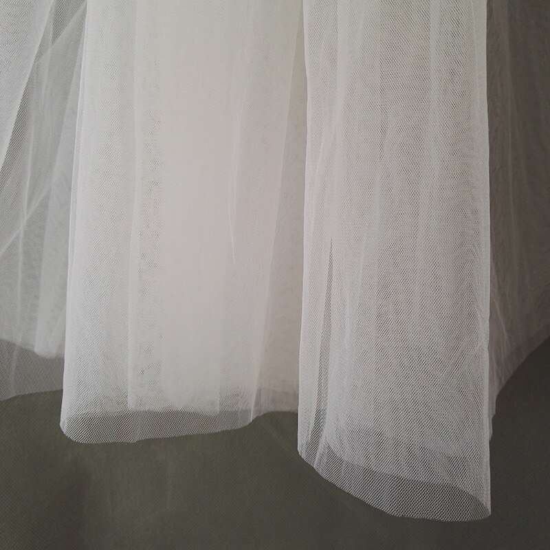 Beautiful Short Elbow Length Tull Bridal Veil Romantic 3-Layers Wedding Veils With Comb Velos De Novia