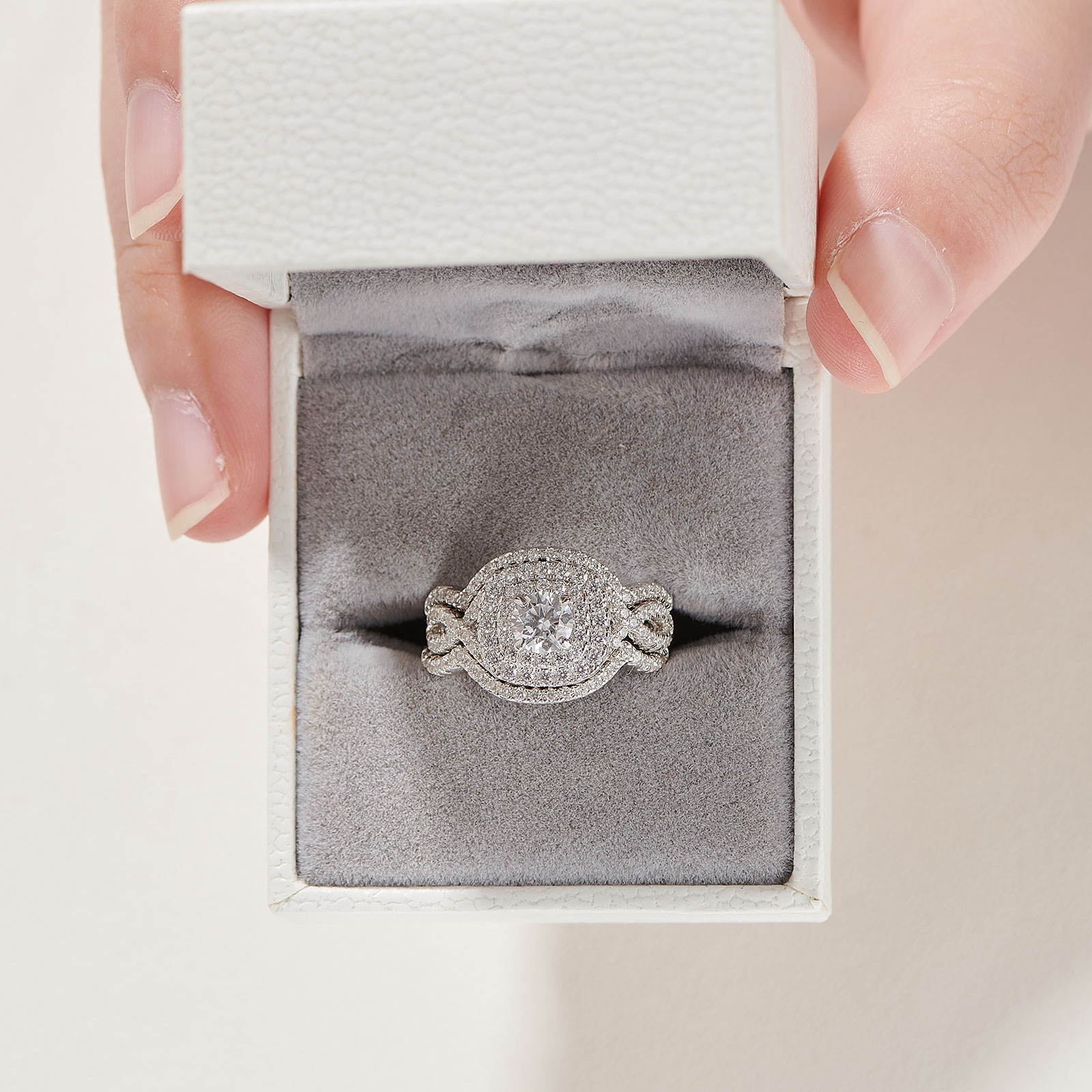 Newshe 3 delar 925 sterling silver vigselringar för kvinnor 2.1ct aaaaa cz förlovningsring set klassiska smycken storlek 5-12