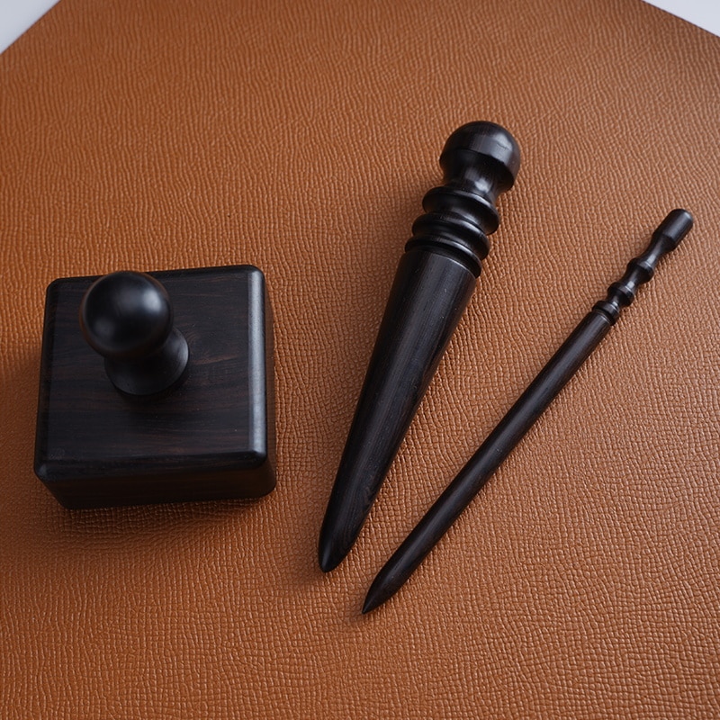 Multi-Size Wood Polish Slicker Round Burnishing Leather Edge Polished Tools Purple Sandalwood Grinding Sticks Trim Grinding Rod: three pieces set