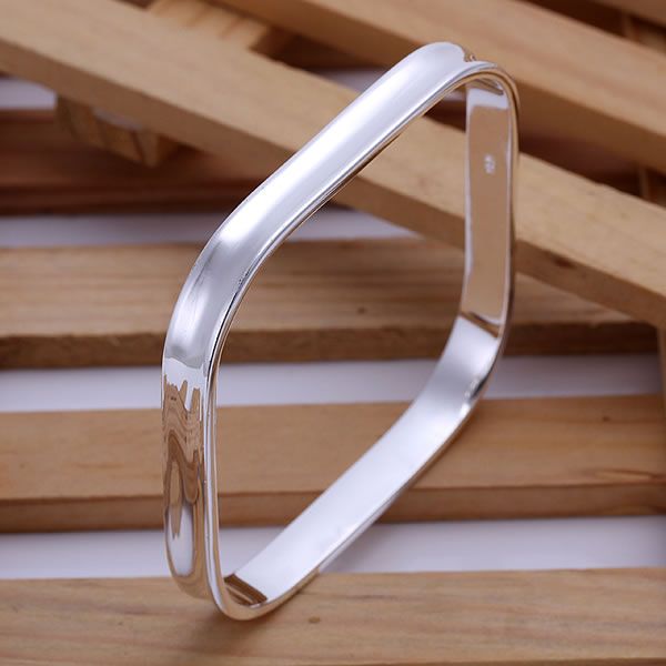B053 Sterling Bangle Armband, Mode-sieraden Kleine Vierkante Bangle-Geen Woorden/Afxaixea Aizajaga Zilver Kleur