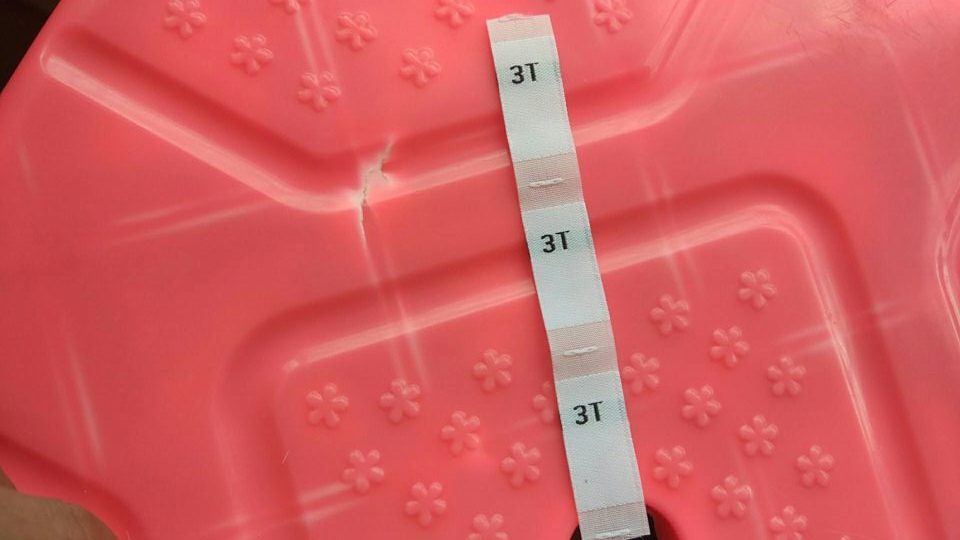 100Stck Weiß Polyester tuch größe Etikett 2Y 3Y 4Y 5Y 6Y 7Y 0-3m 3-6m 6-9m 9-12m 12-18m 18-24m: 3T