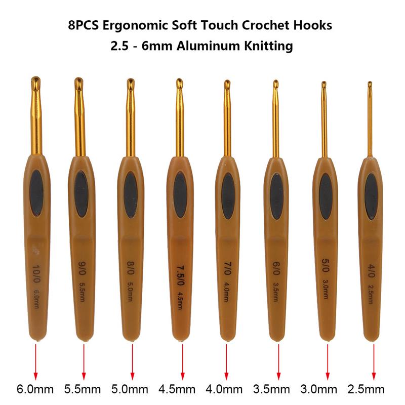 8Pcs Mix Size 2.5mm-6mm Crochet Hook Knit Weave Yarn Craft Knitting Needle Plastic Handle Knitting Hooks Needles Tools Christmas